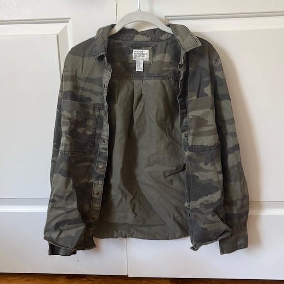 army jacket - Picture 1 of 1